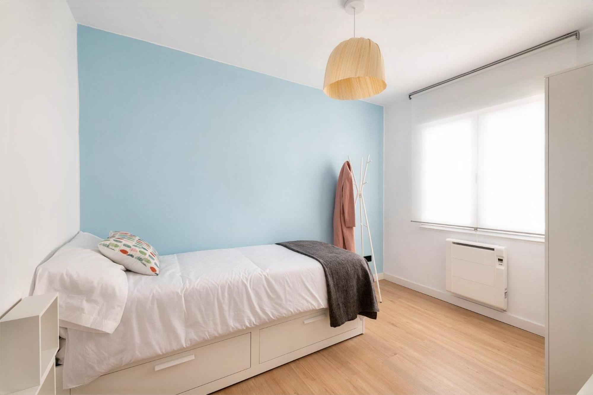 Ana Maria Tranquilo, Ideal Familias Gijon Exterior photo